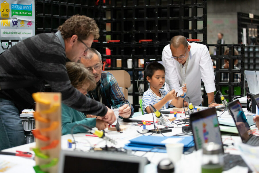 Kids + STEM