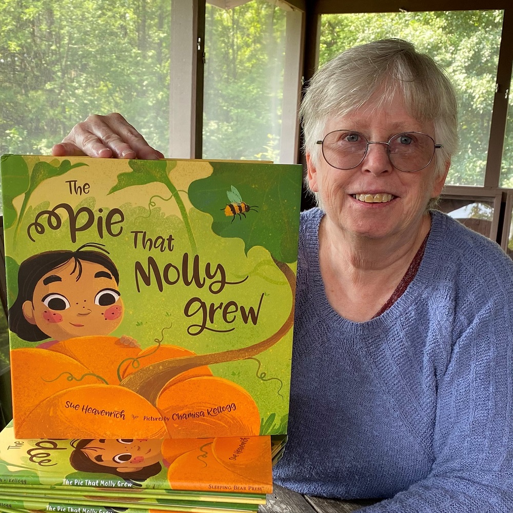 Sue-Heavenrich-with-The-Pie-That-Molly-Grew