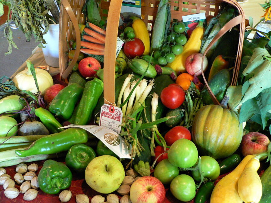 "produce-display"-by-MissionControl-is-licensed-under-CC-BY-NC-SA-2.0.
