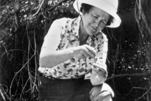 Ruth-Patrick-in-the-field-Photo-courtesy-The-Academy-of-Natural-Sciences-of-Drexel-University